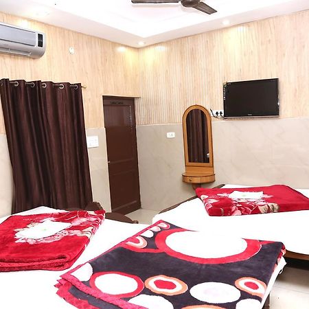 Swagat Hotel Amritsar Esterno foto