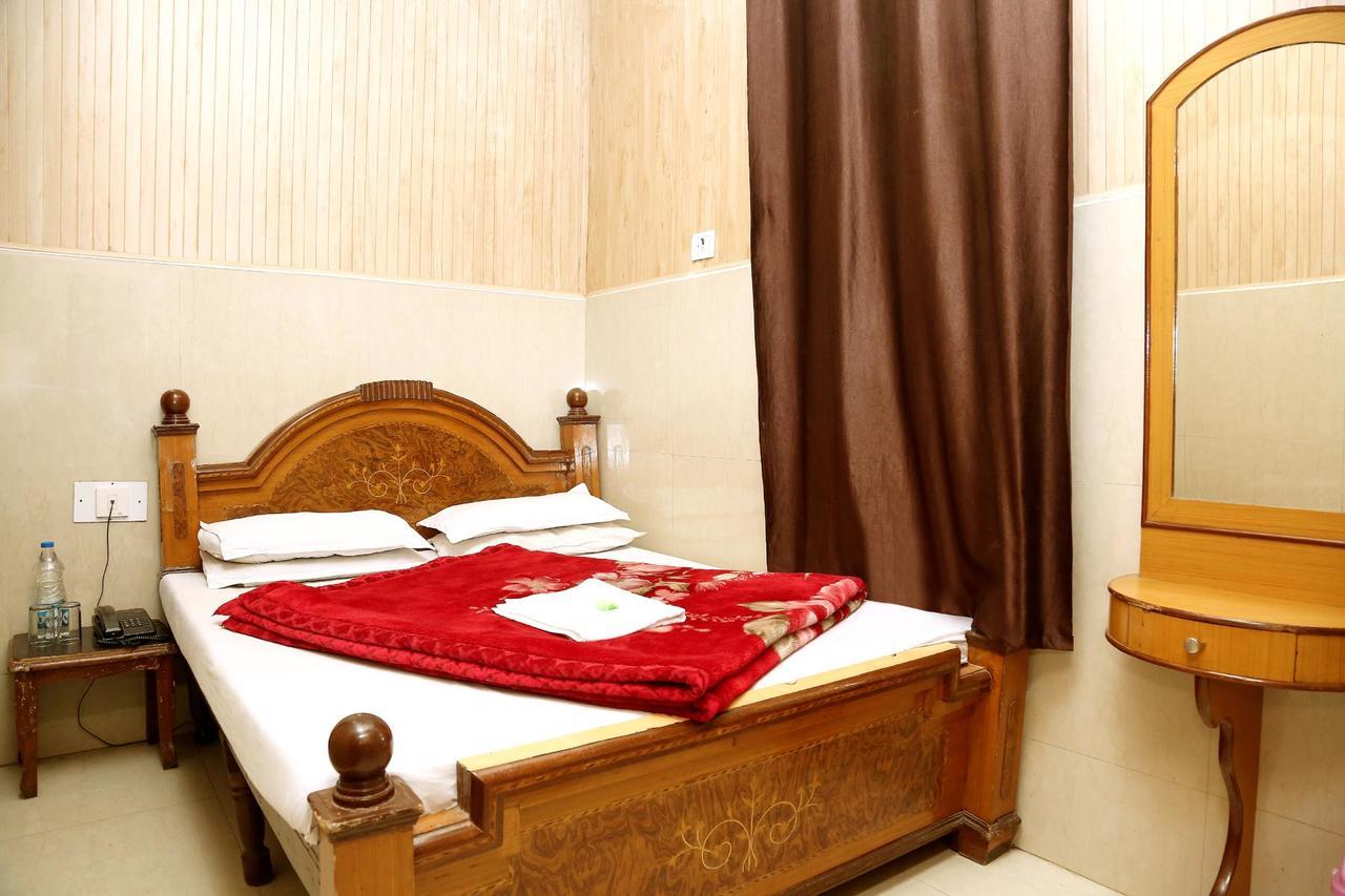 Swagat Hotel Amritsar Esterno foto
