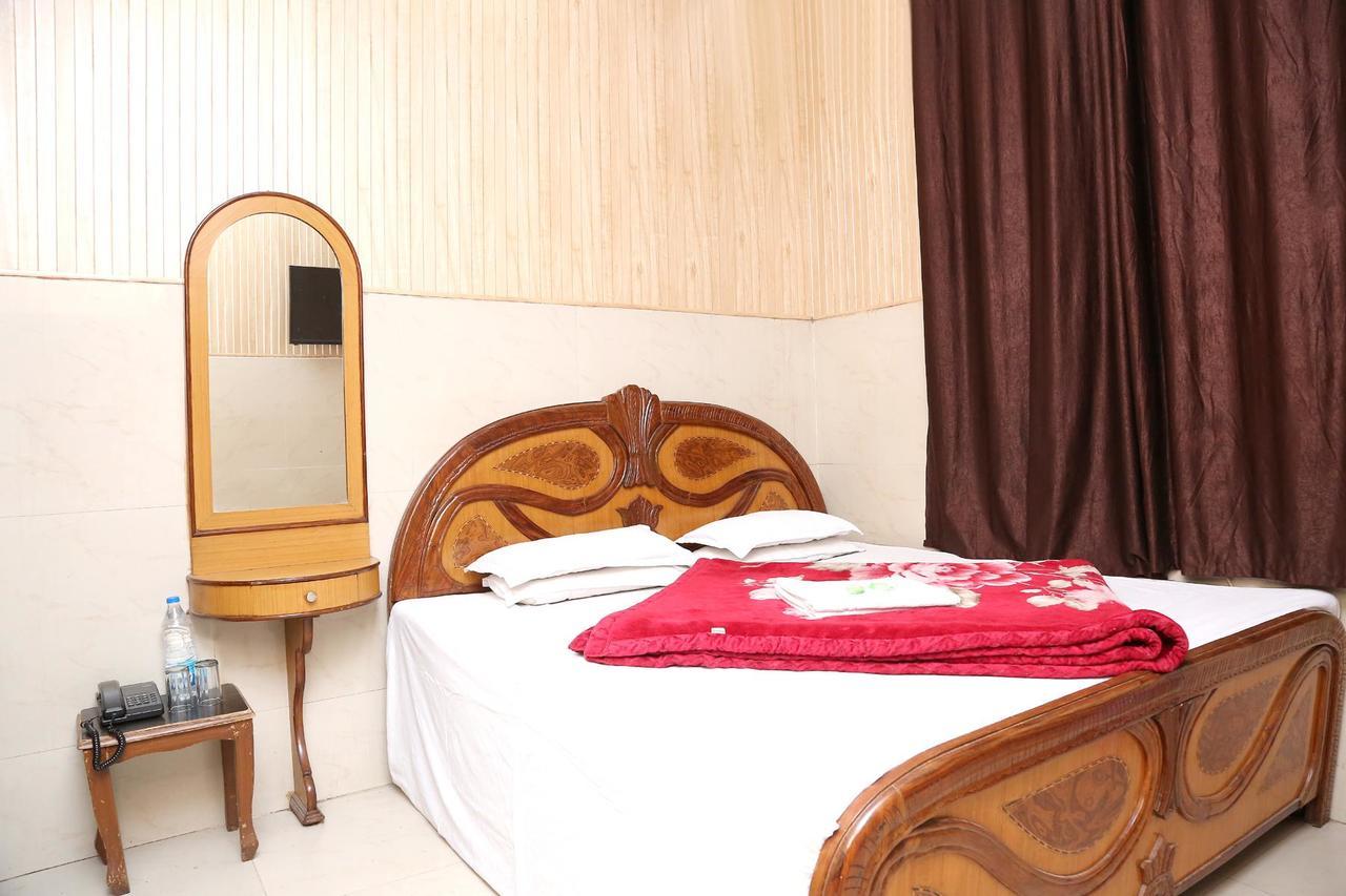 Swagat Hotel Amritsar Esterno foto